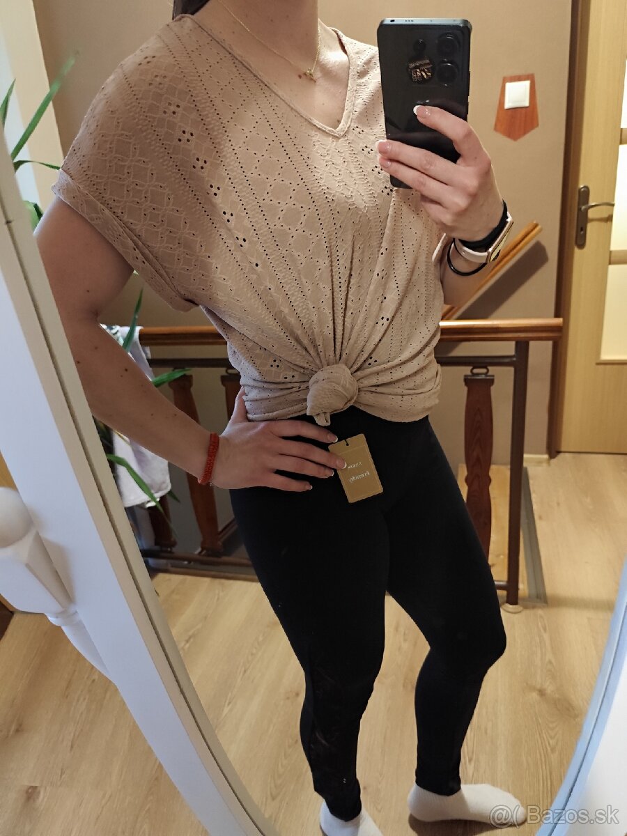 Dámske dierkované tričko staroružovej farby