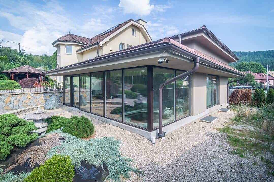 TOP ponuka: Priestranný dom s nádherným pozemkom