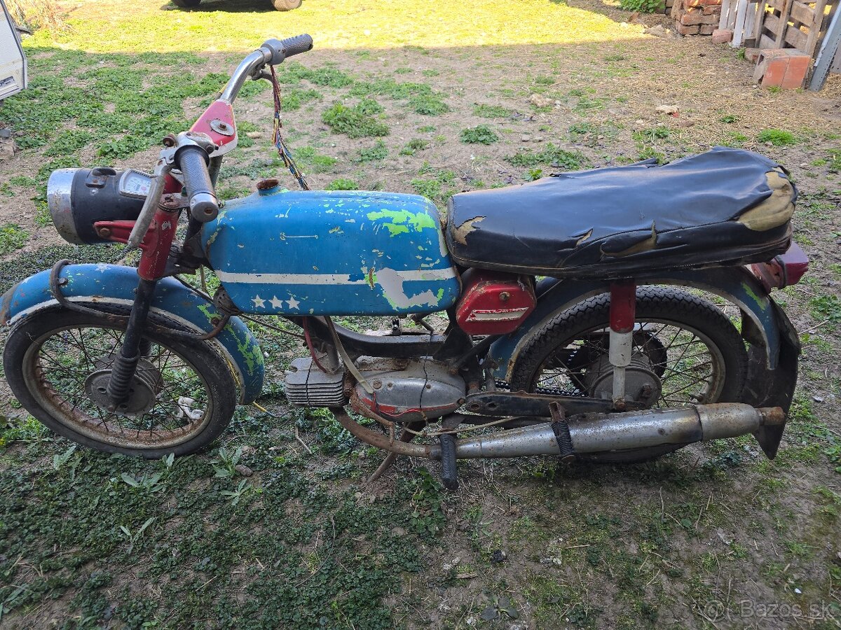 Prodám Mustang 23A r.v. 1972