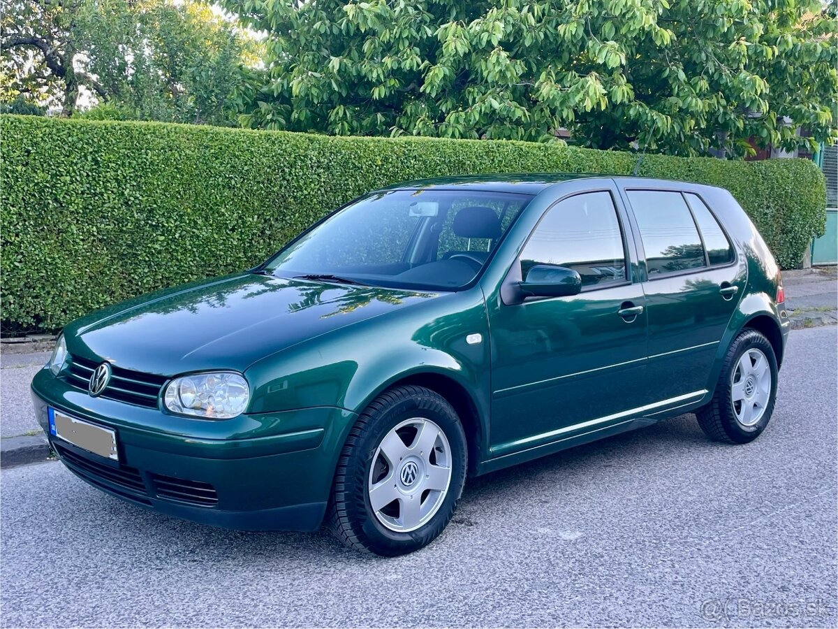 VW Golf IV 2.3 VR5 AUTOMAT