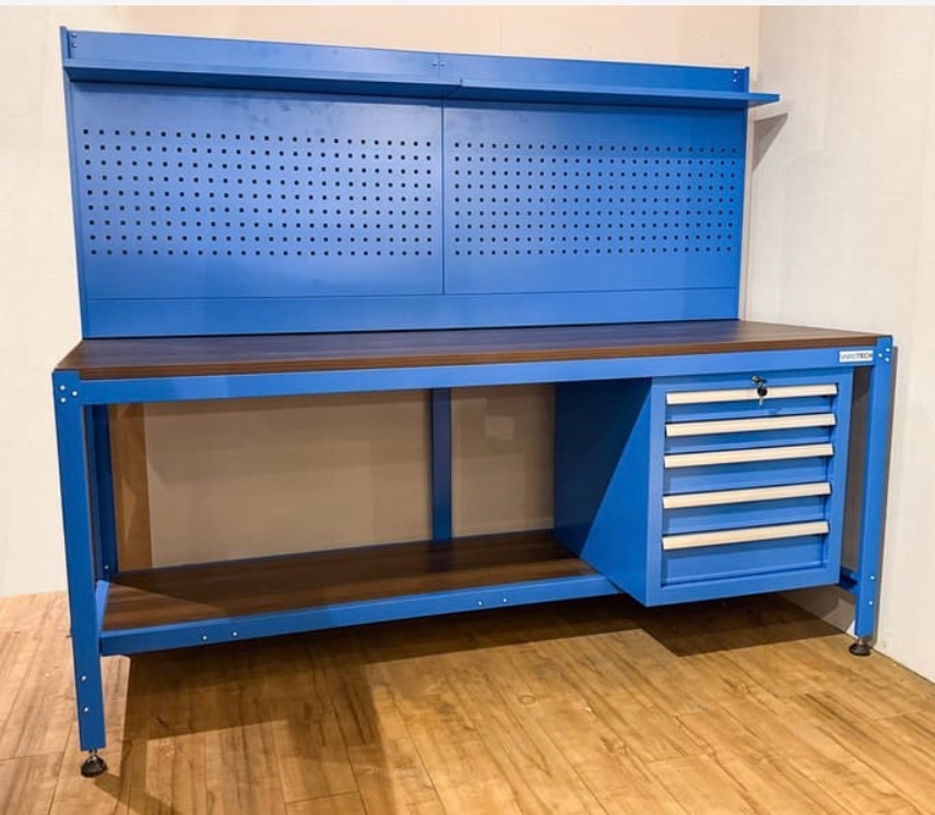 Predam novy pracovny stol