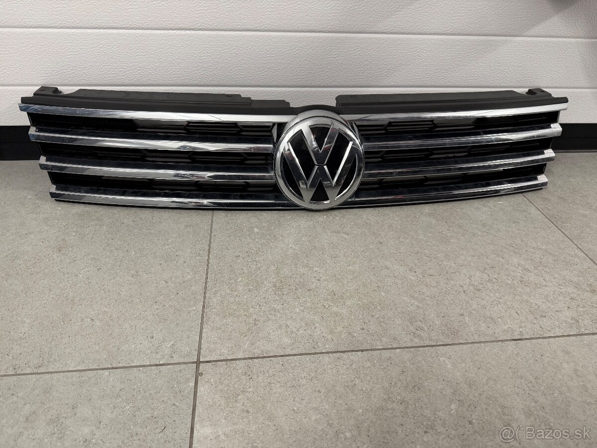 Touareg 7p lift maska