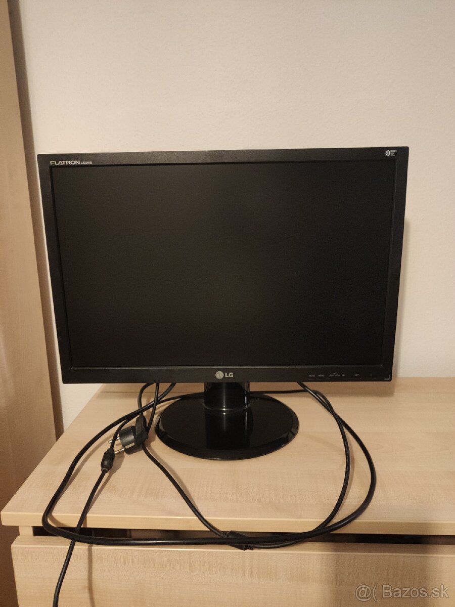 Monitor LG flatron