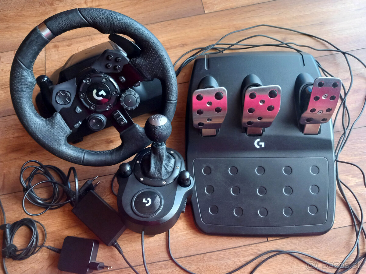 Volant Logitech G923 + riadiaca páka