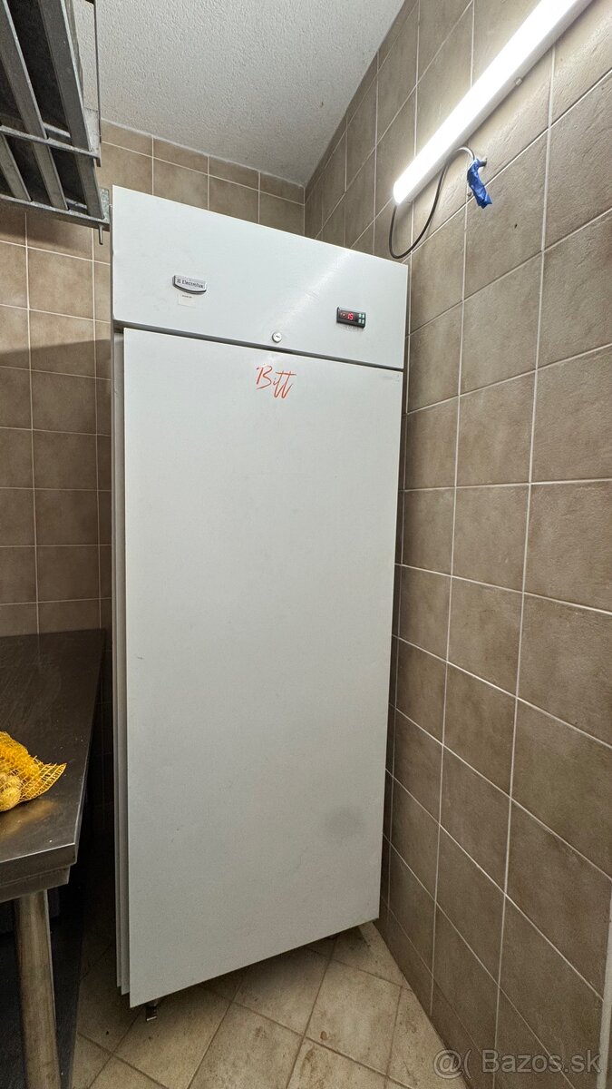 Predám mrazak Electrolux