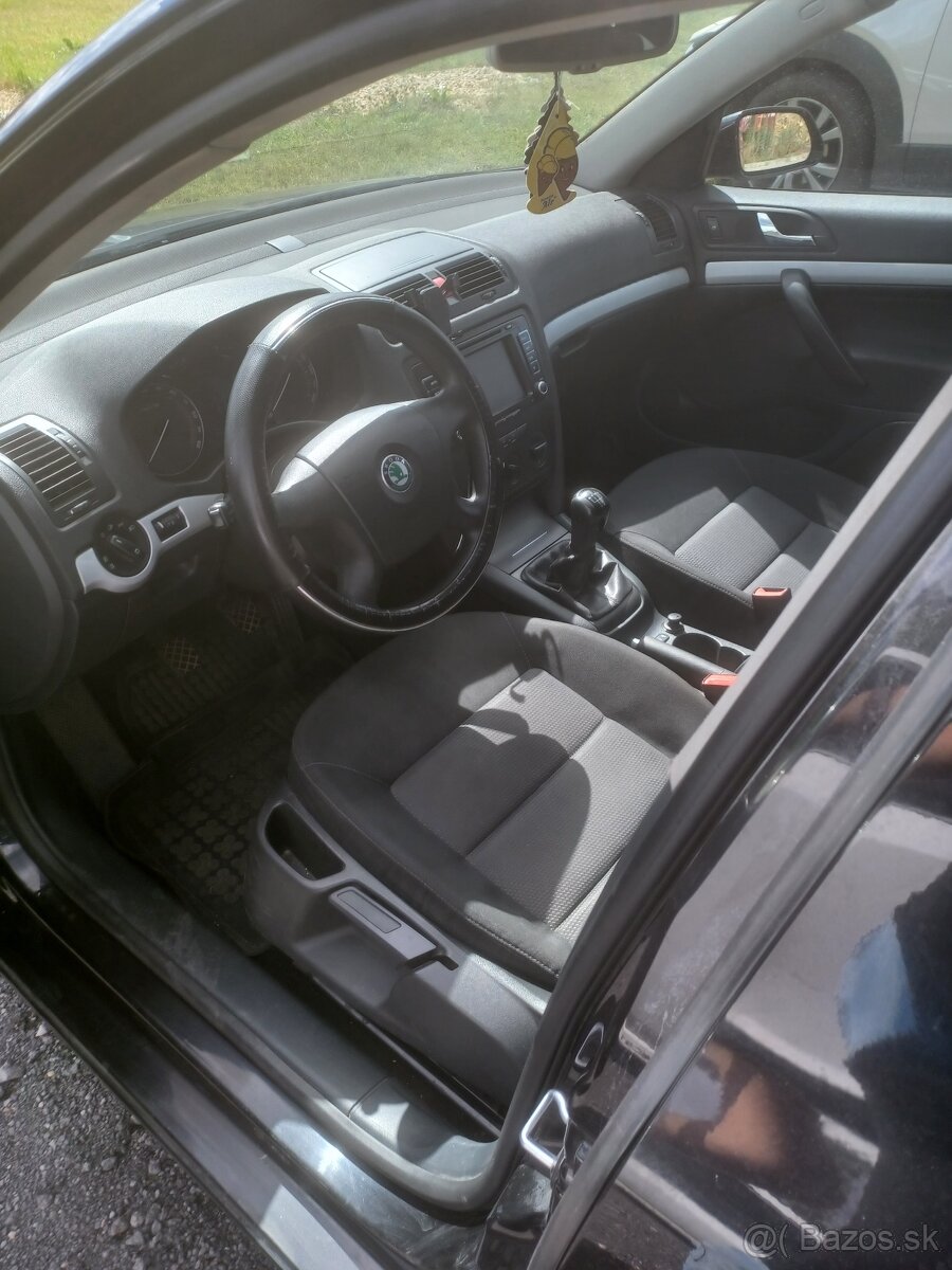 Predám škoda oktavia 2 1.9 tdi