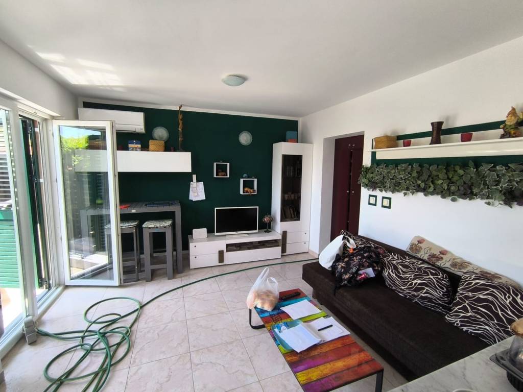 CHORVÁTSKO - Apartmán so záhradou, Kraljičina plaža - NIN, Z