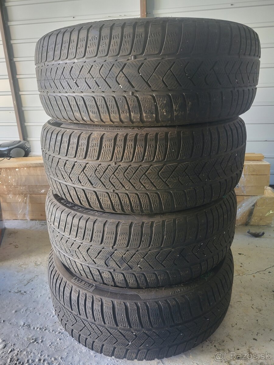 Zimné pneumatiky 225/45 R19