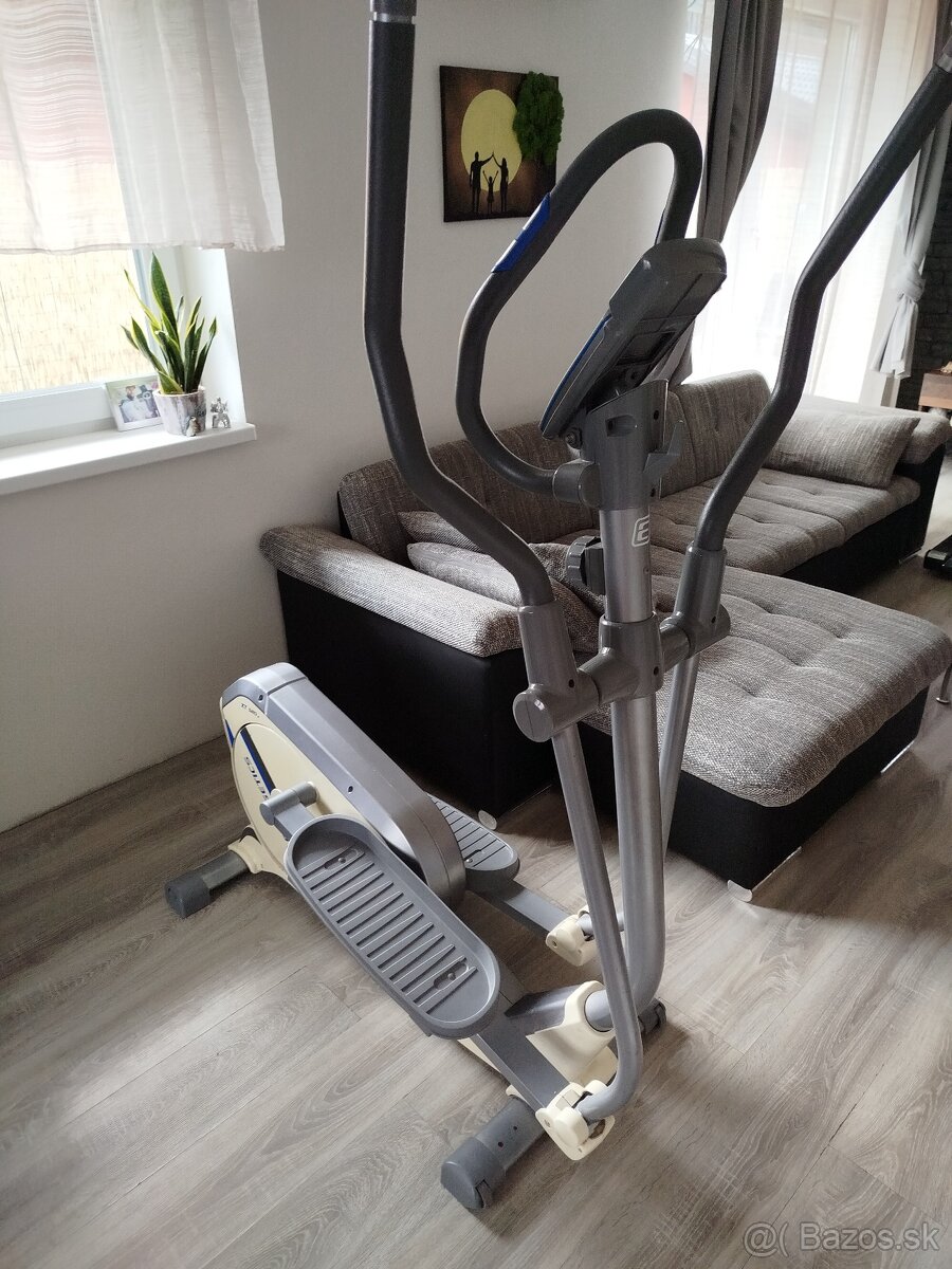Eliptický trenažér Energetics XT 520p