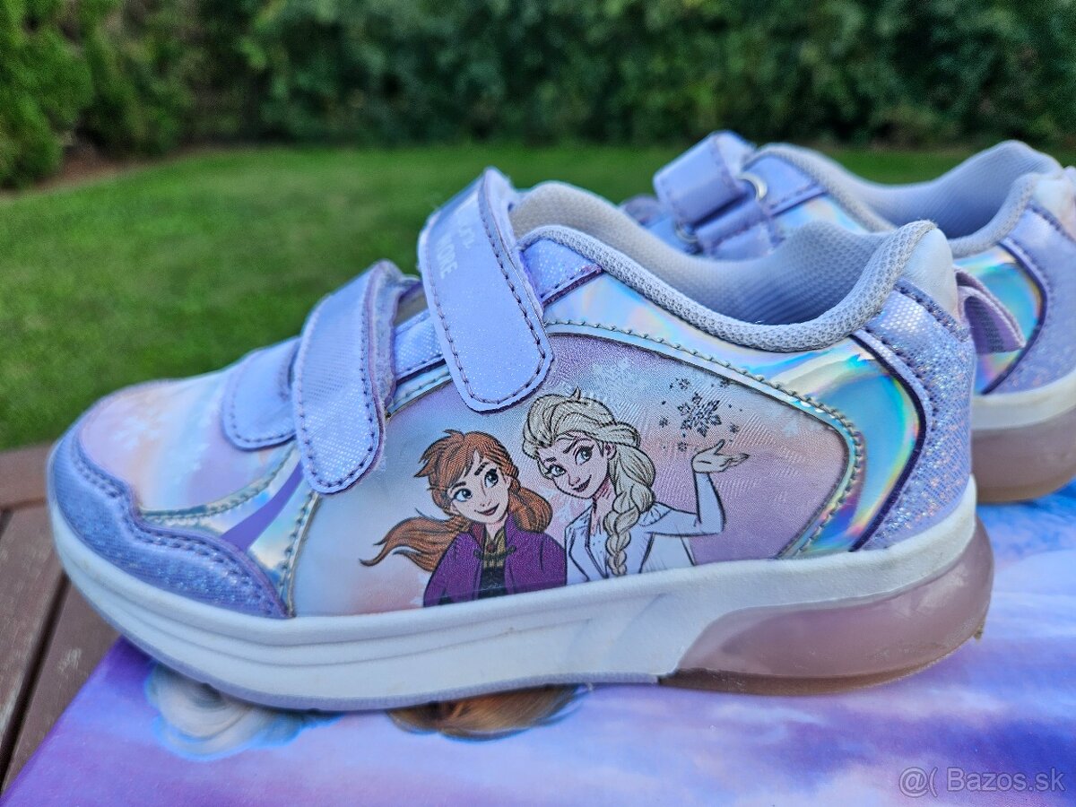 Tenisky Frozen blikajúce veľkosť 29