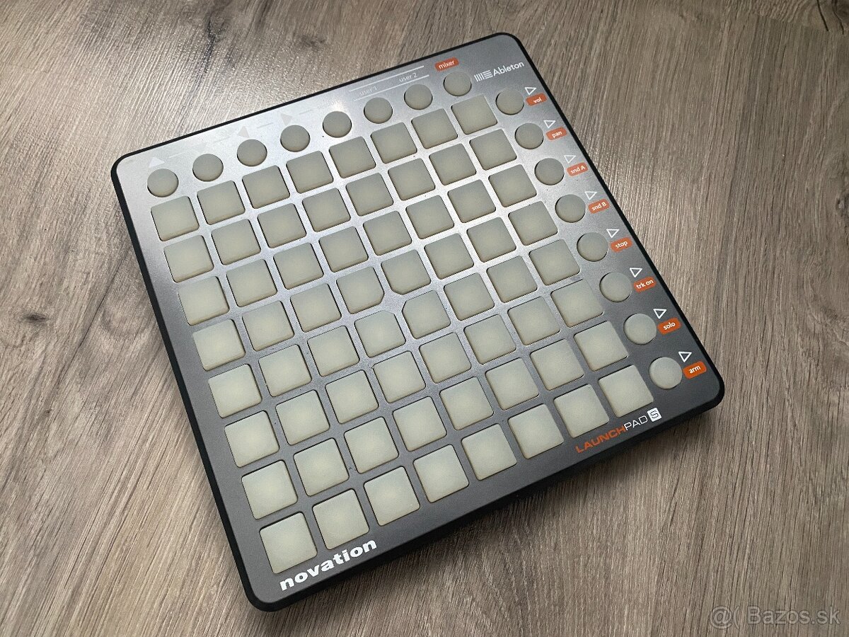 Novation Launchpad - Mix Pult