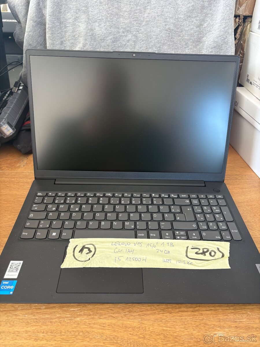 13 Lenovo V15