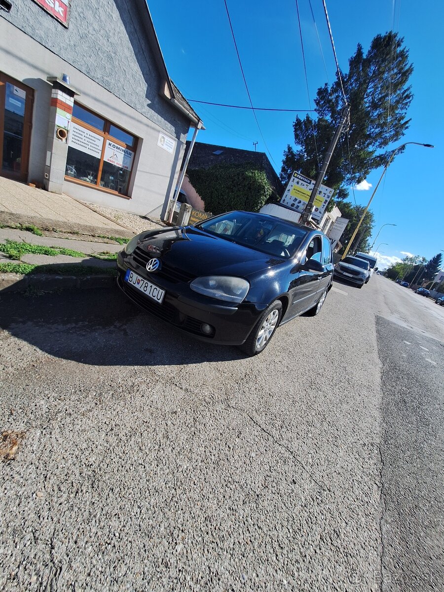 GOLF 5