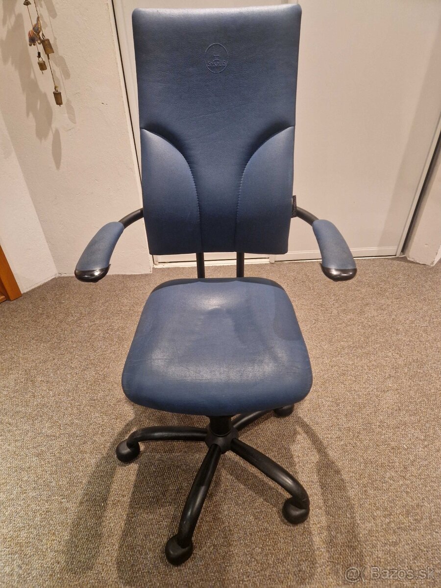 Kancelárska stolička Spinalis Navigator