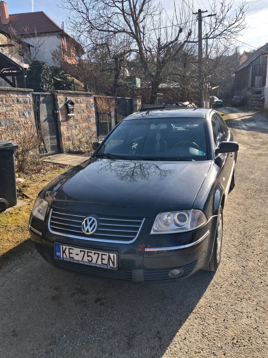 Predam Wolsvagen passat B 5.5 r.v.2002 96 kw