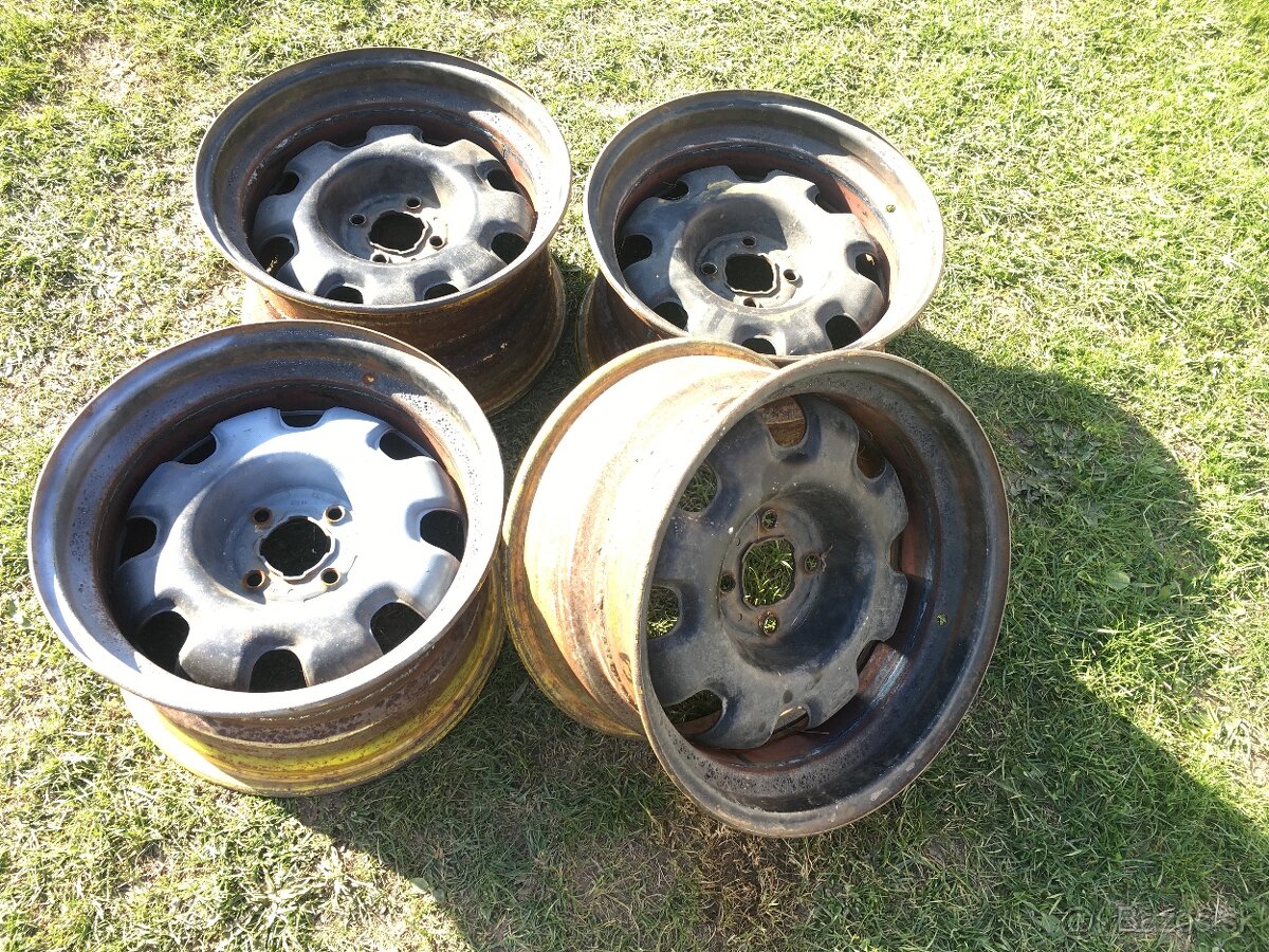 Prevarky 4x100 r15