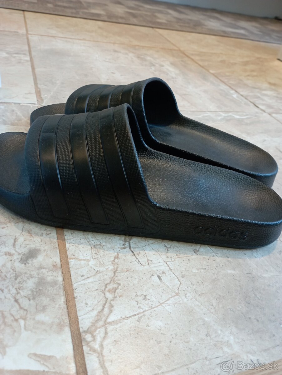 Pánske šľapky Adidas c.46