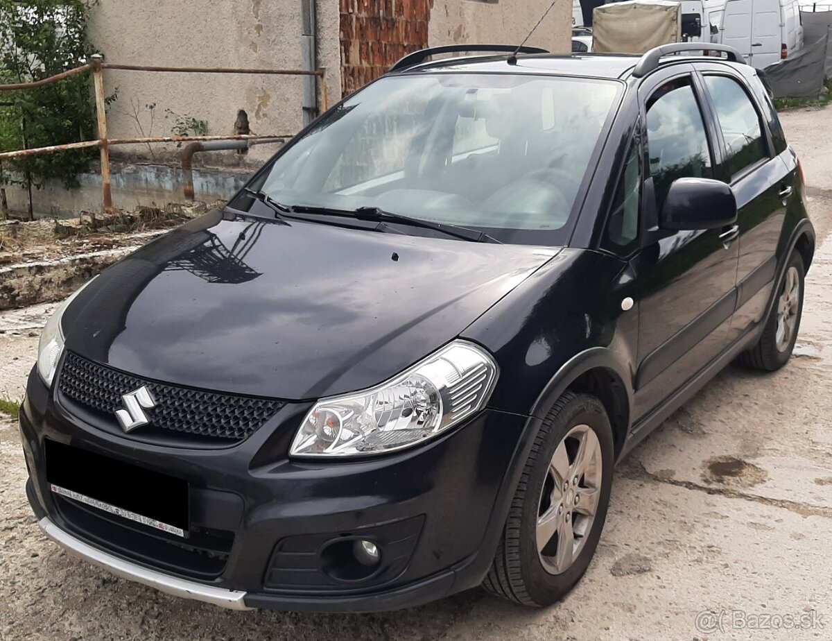 Suzuki SX4 1,6 benzín 88 kW 4x4 rv 2011