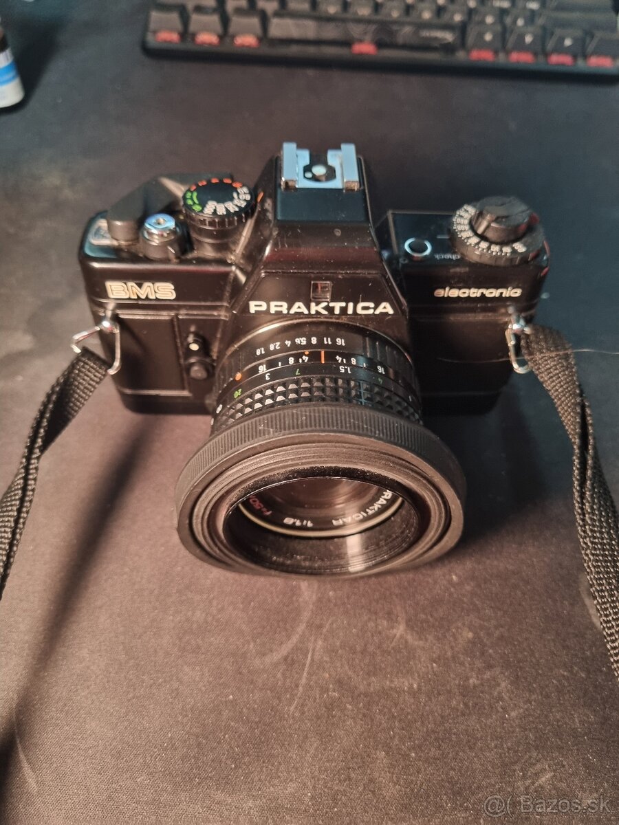 Praktica bms filmový fotoaparát