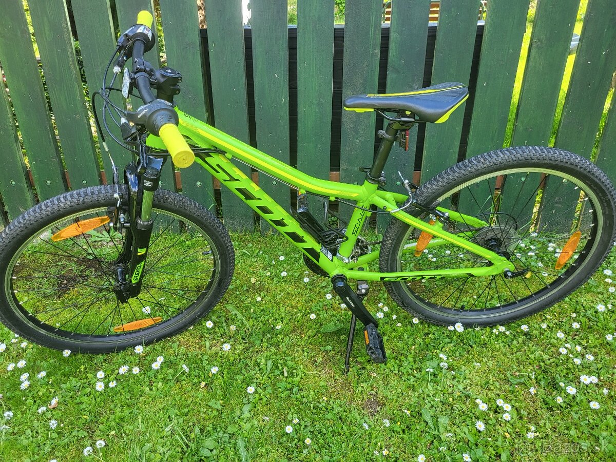 Detský bicykel Scott Scale JR24 s prilbou
