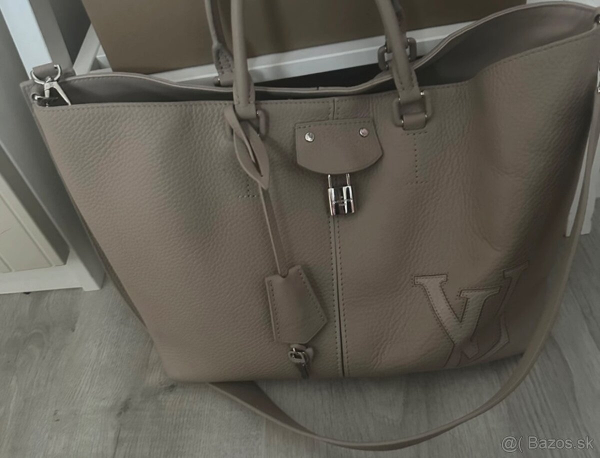 Louis Vuitton kabelka