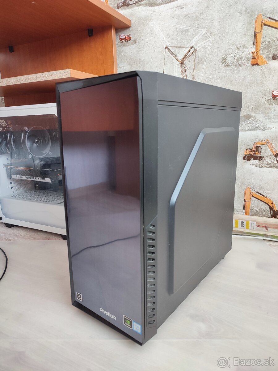 Intel i5-7500, GTX 1050Ti, SSD 1TB, DDR4 8GB