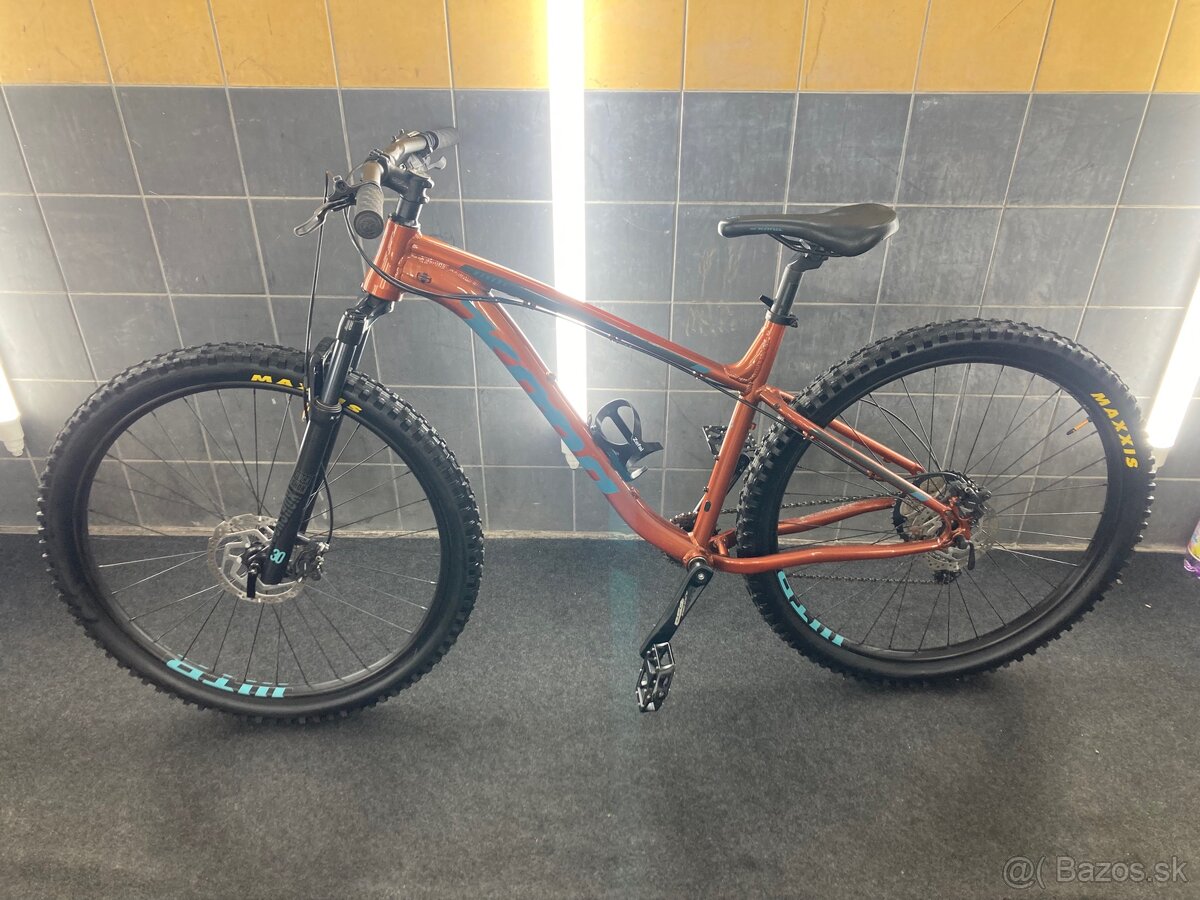 KONA MAHUNA
