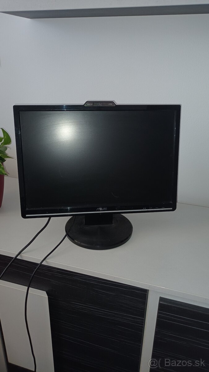 LCD monitor