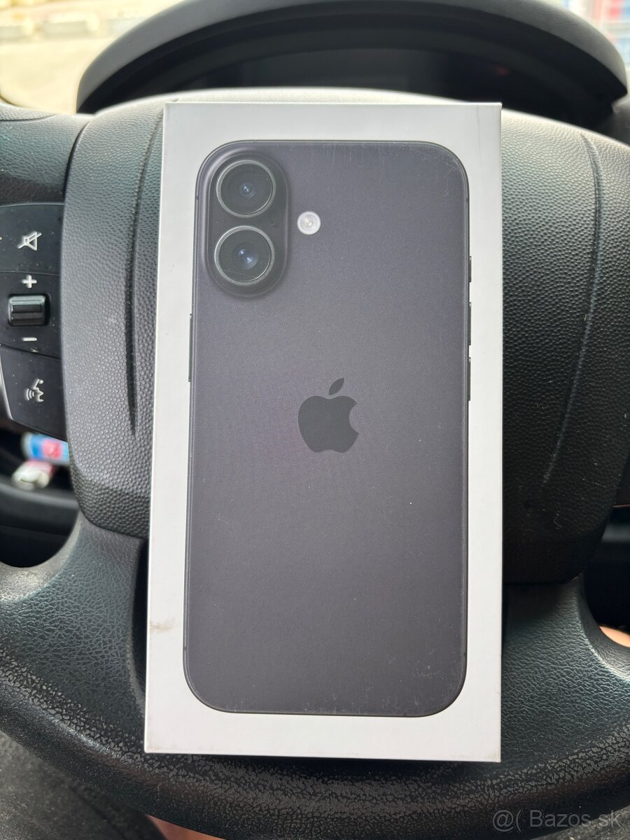 iPhone 16