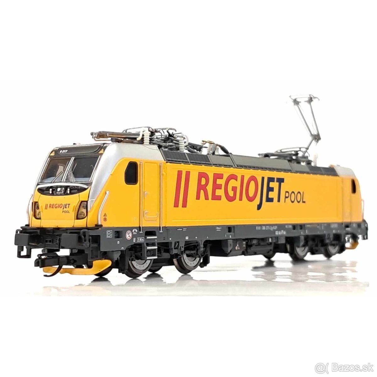 Piko Regiojet Traxx 3 H0 1:87 + vagóny