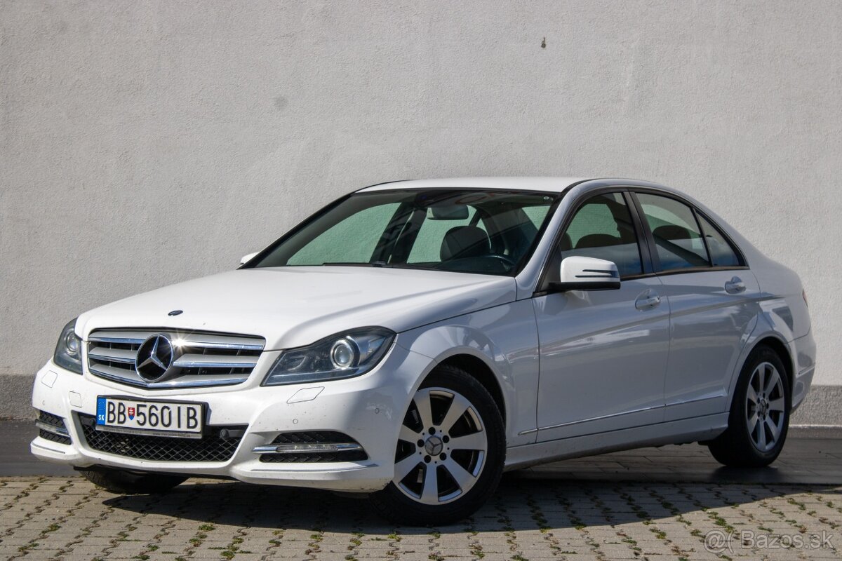 Mercedes-Benz C trieda Sedan 200 CDI Elegance A/T, 100 kW,
