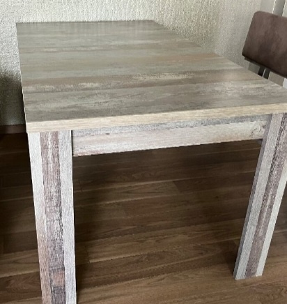 Jedálenský stôl rozkladaci