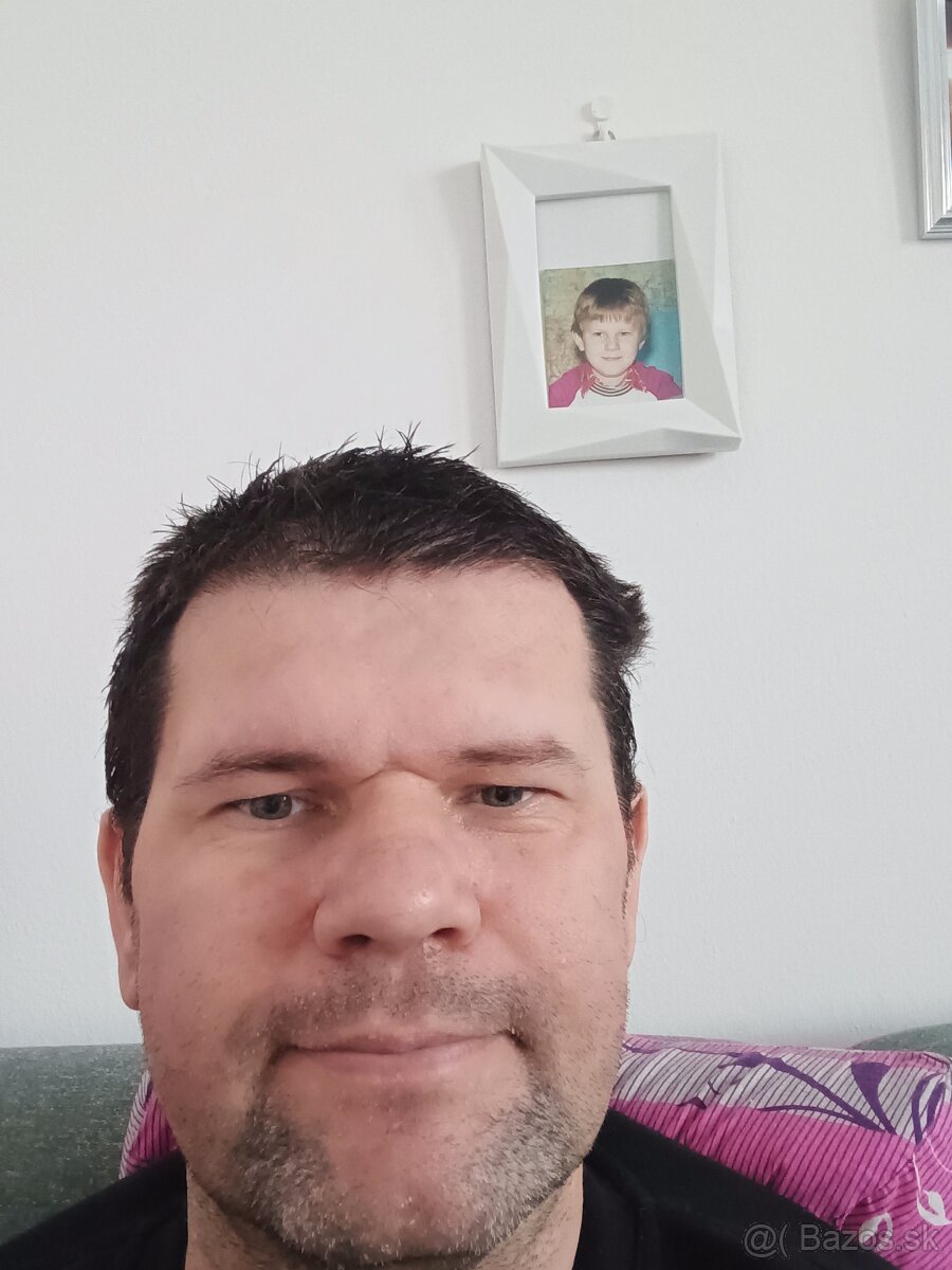 Hladam pracu brigádu SN PP alebo ine mesto