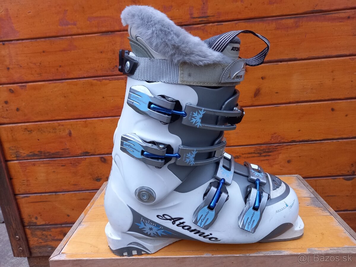 Predam lyziarky ATOMIC