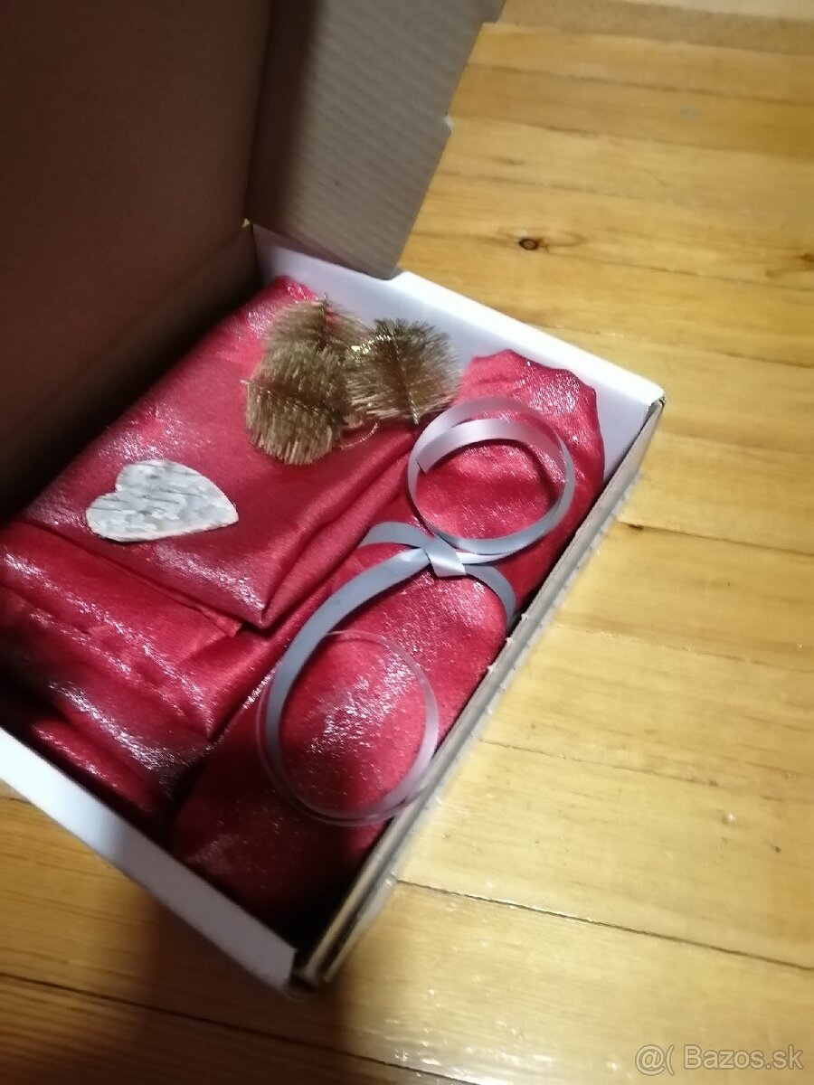 Slávnostné vianočné stolovanie