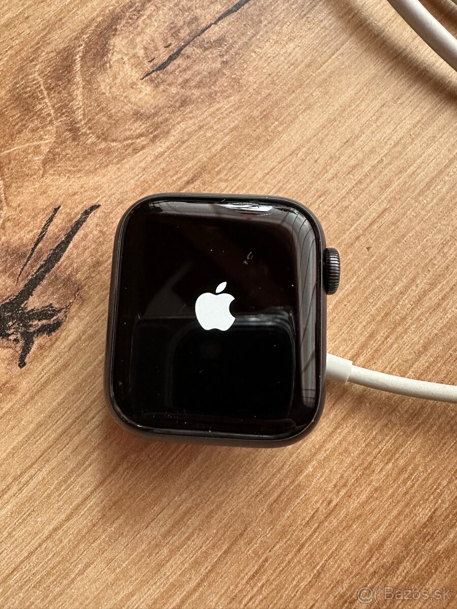 Apple watch series 6 40mm