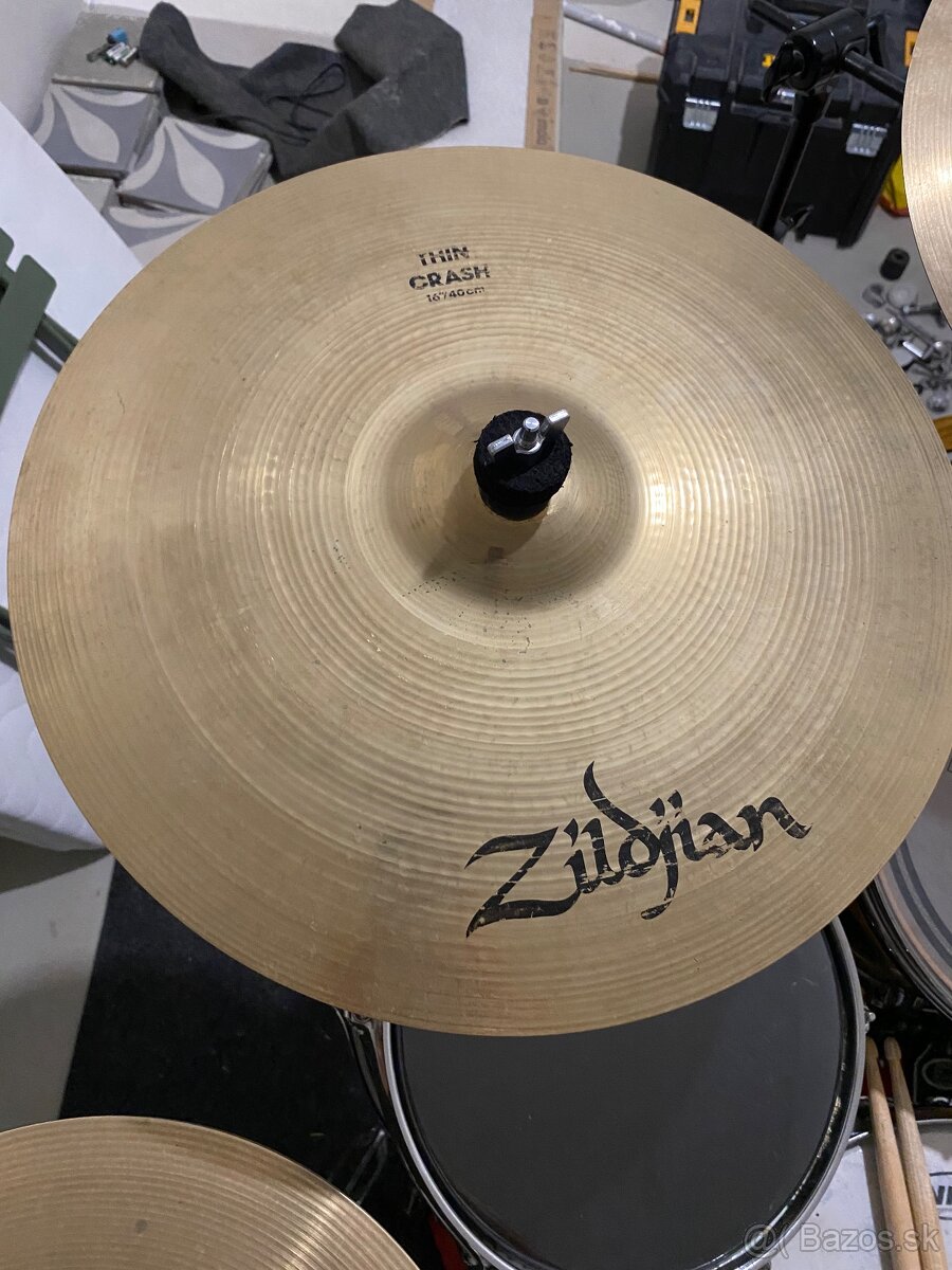 Zildjian avedis crash