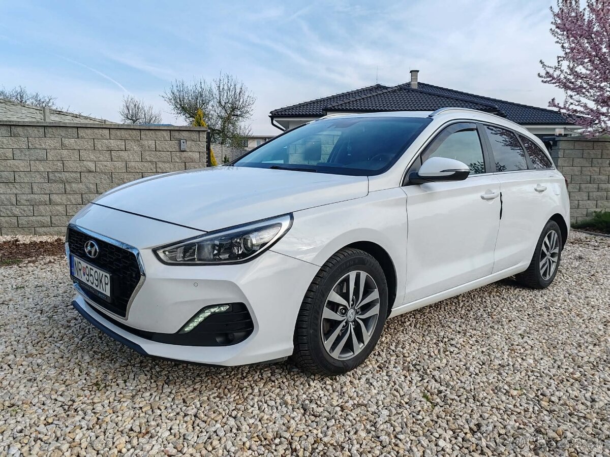 Hyundai i30 combi 1.6crdi