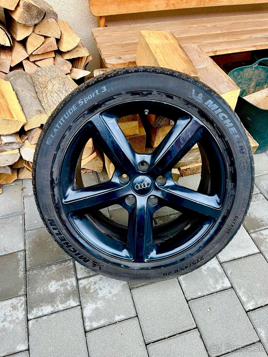 Kolesa na Audi Q7