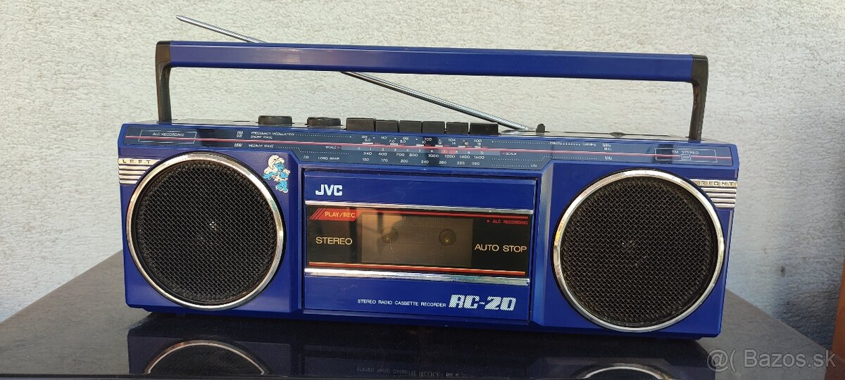 JVC radiomagnetofon