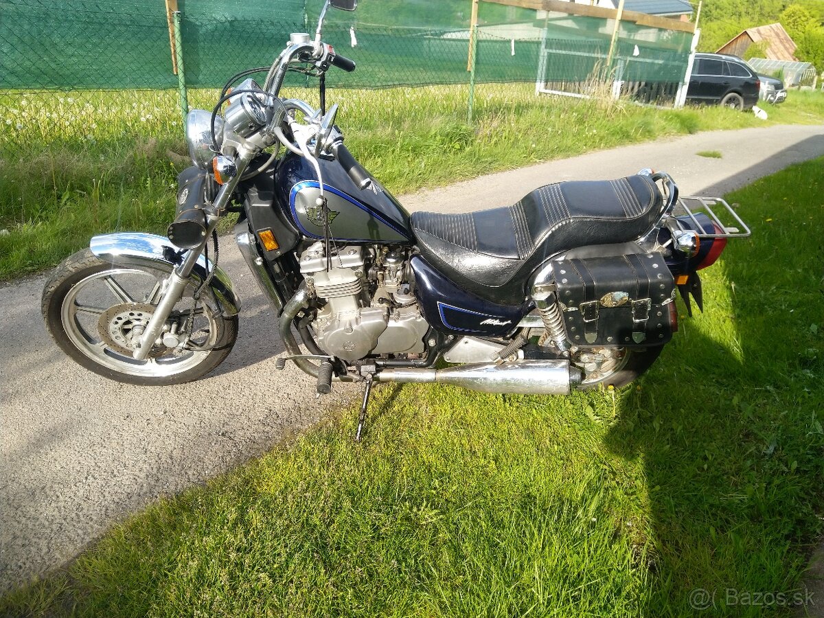 Kawasaki en 500