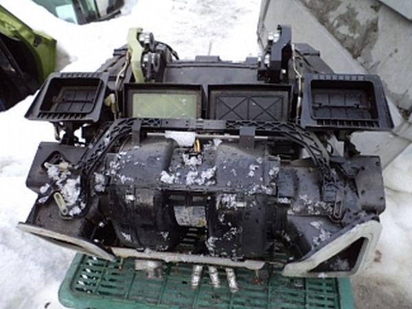 bmw diely z e38 kurenie manualne kompletne rozpredaj