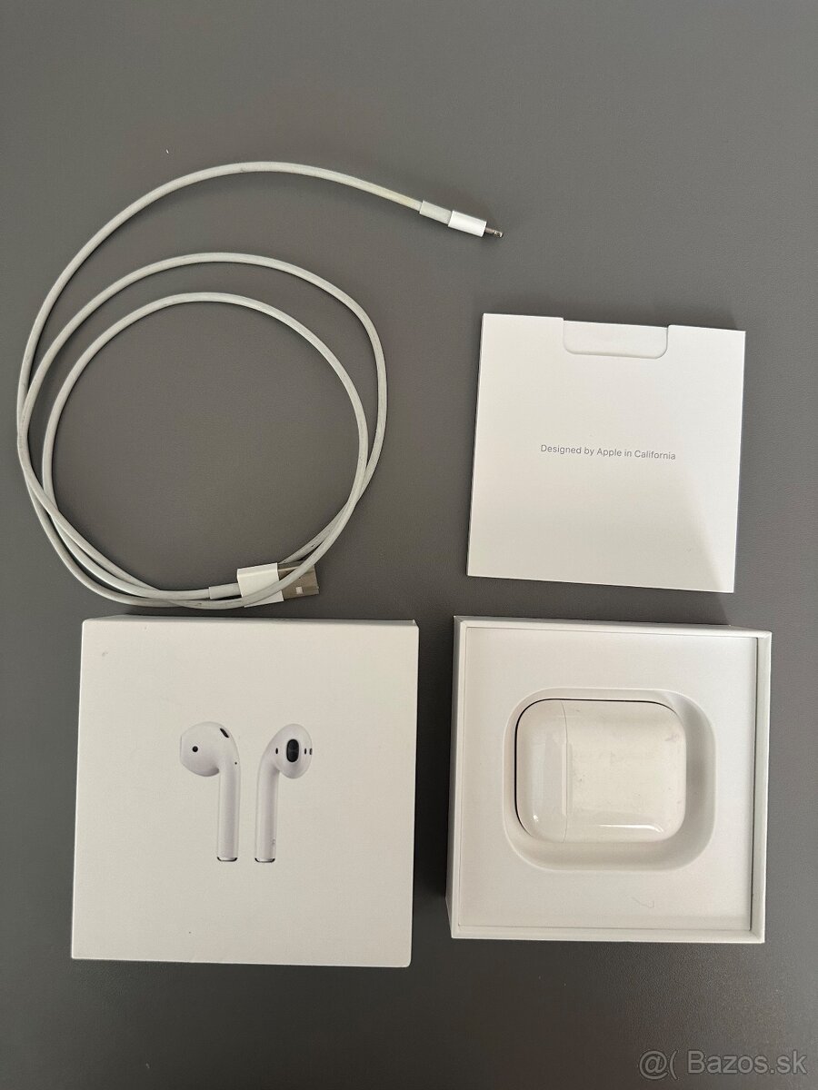 Apple AirPods