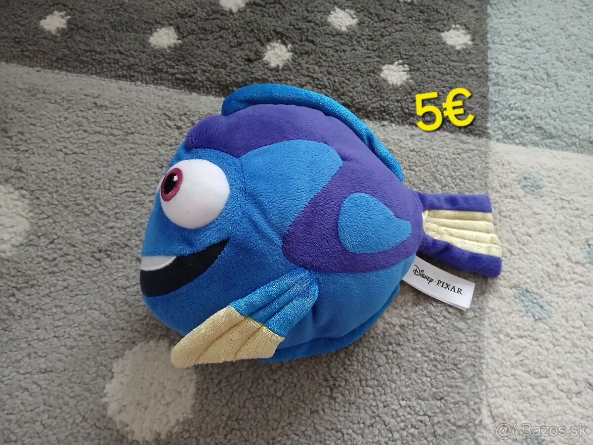 Hlada sa Dory - plysak