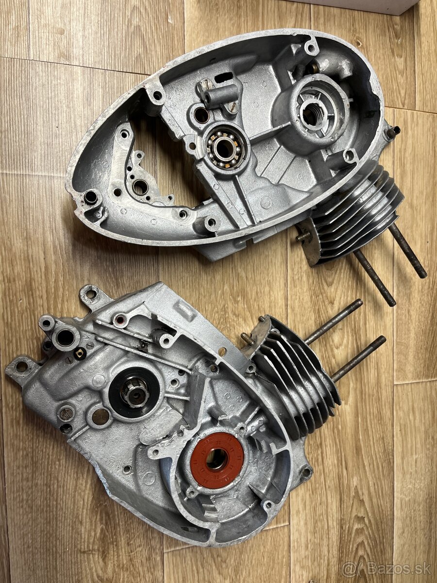 Bloky motora Jawa 250 353