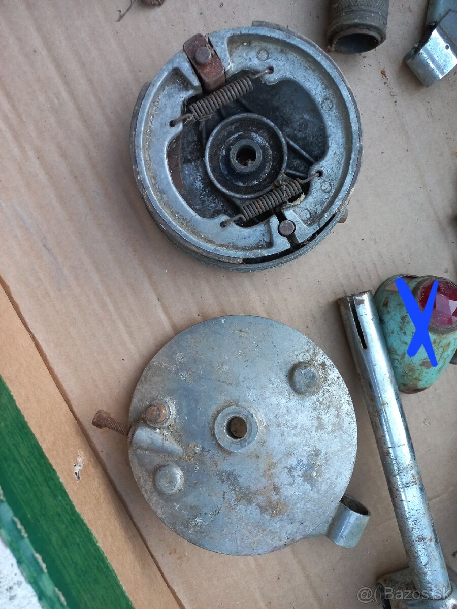 Jawa 555 diely