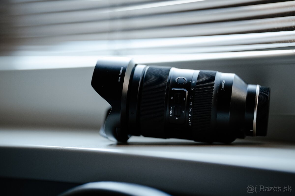Tamron 35 - 150mm f/2-2.8 Di III VXD Sony E