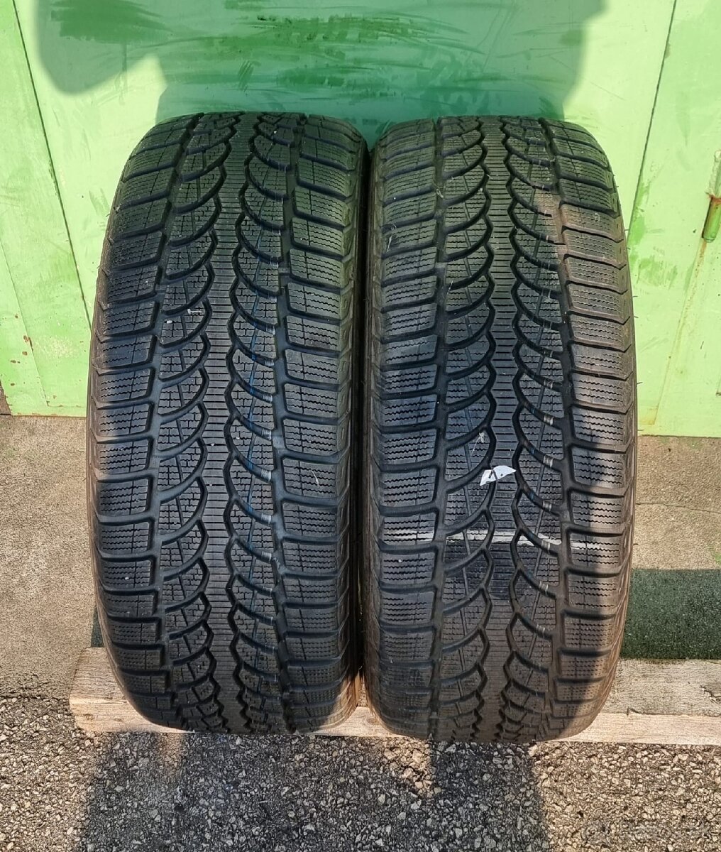 Zimné pneumatiky Bridgestone 205/50R17