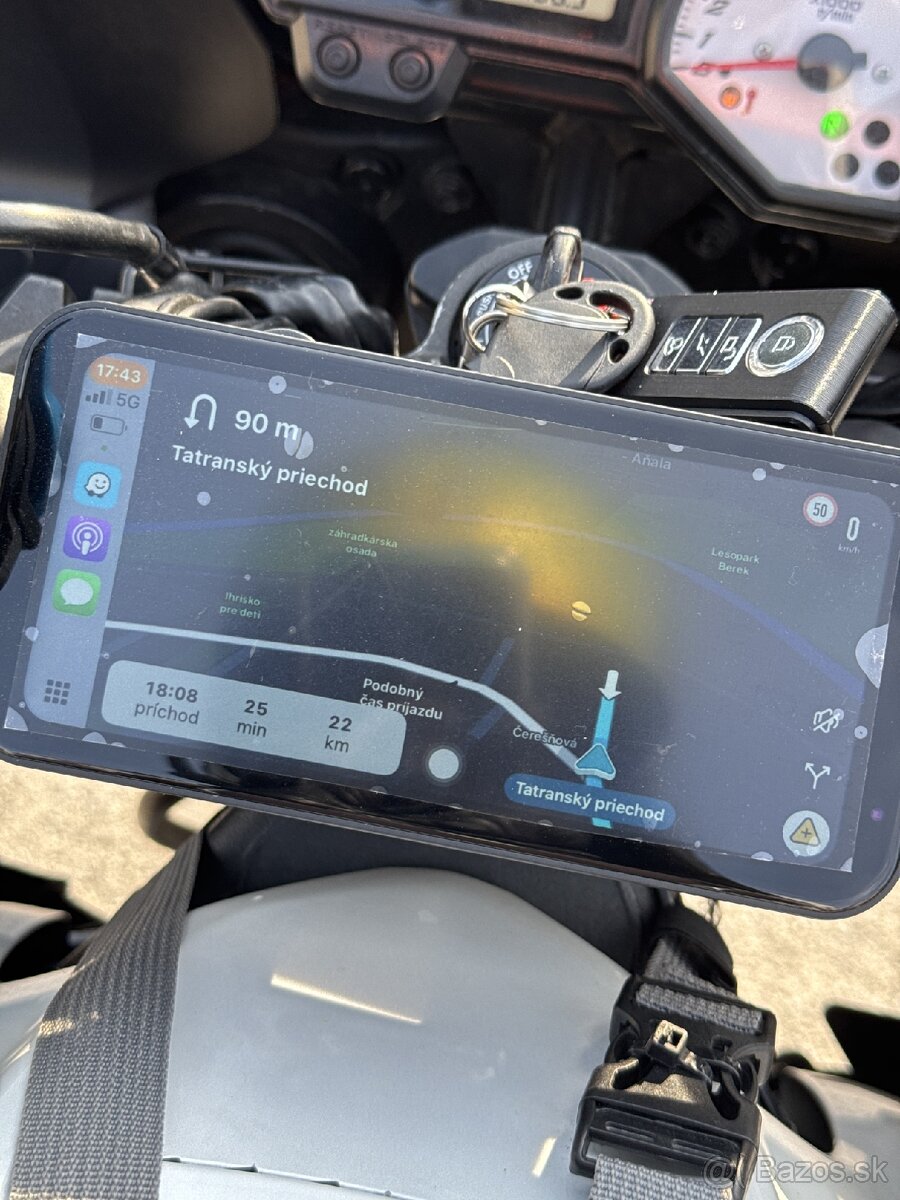 Displej na motorku