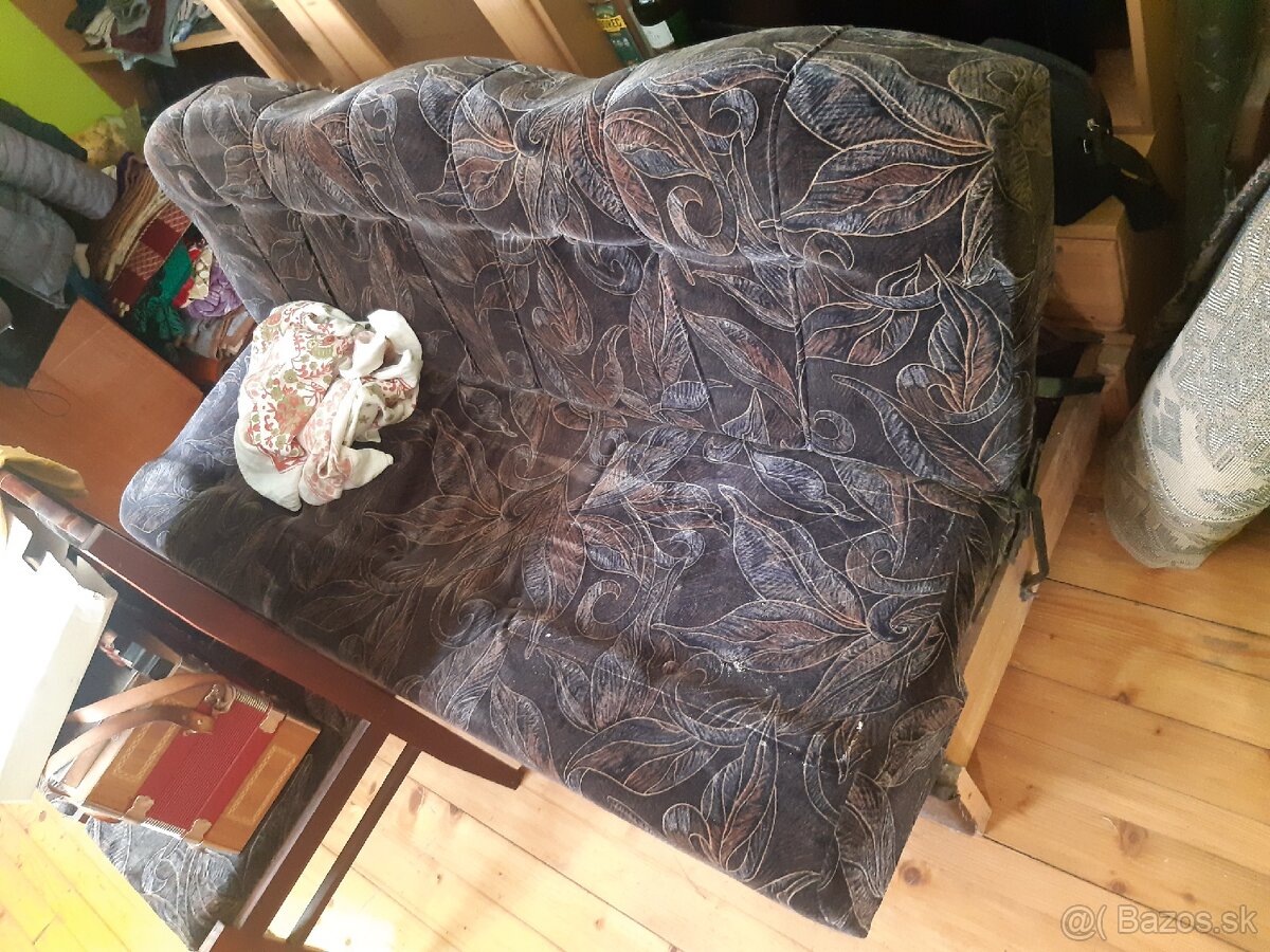 Rozkladací gauč zánovný